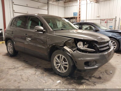 VOLKSWAGEN TIGUAN 2012