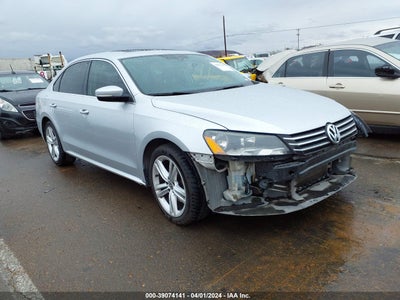 VOLKSWAGEN PASSAT 2014