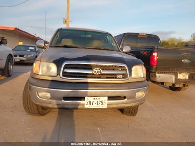 Toyota Tundra 2002