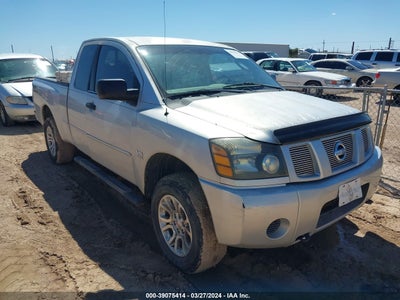 Nissan Titan 2004