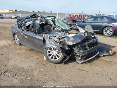 INFINITI Q50 2015