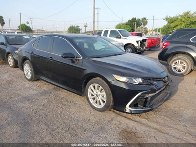 TOYOTA CAMRY 2021