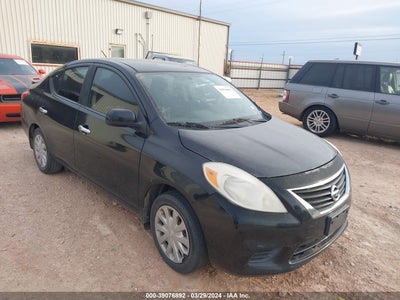 NISSAN VERSA 2014