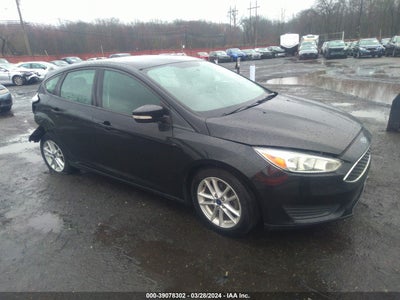 FORD FOCUS SE 2015