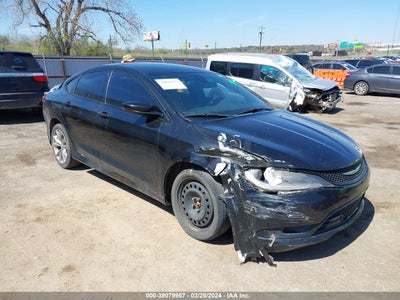 CHRYSLER 200 2015