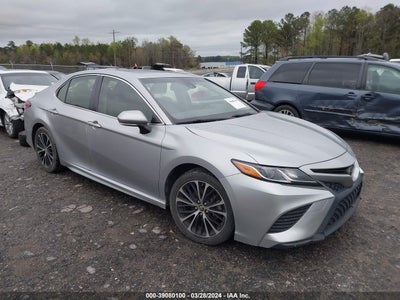 TOYOTA CAMRY 2018