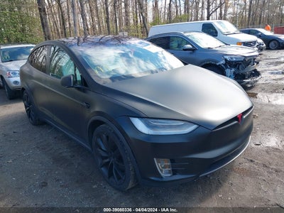 TESLA MODEL X 2021