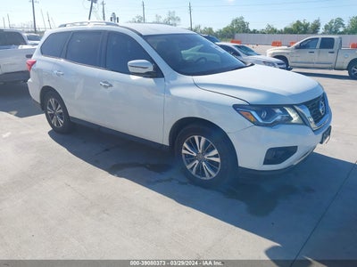 NISSAN PATHFINDER 2019