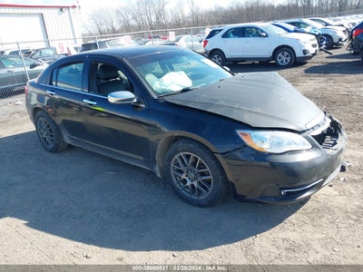 CHRYSLER 200 2014
