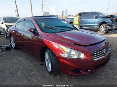 NISSAN MAXIMA 2011