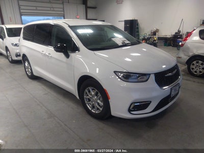Chrysler Pacifica 2024