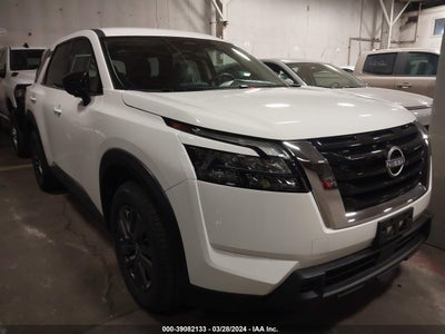 Nissan Pathfinder 2024