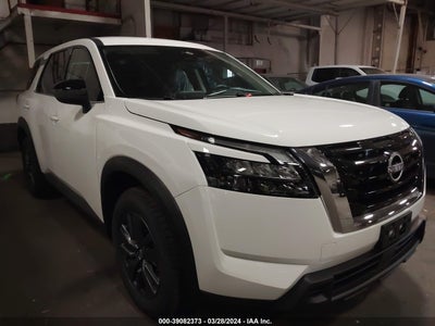 Nissan Pathfinder 2024