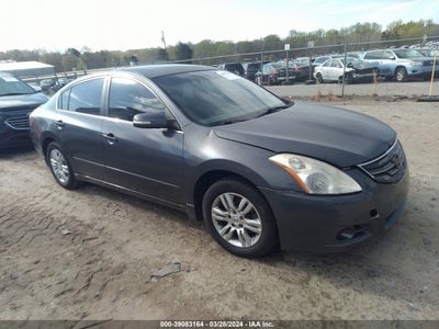 Nissan Altima 2010