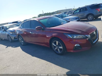Nissan Altima 2020