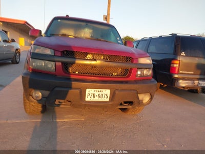Chevrolet Avalanche 2004