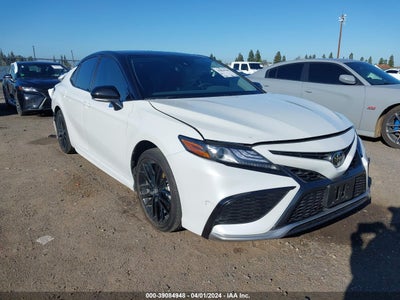 TOYOTA CAMRY 2024