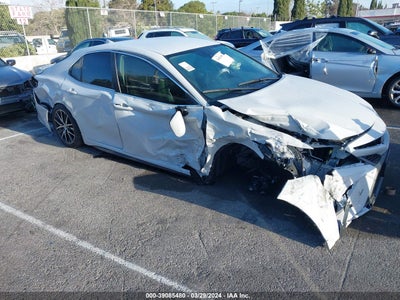 TOYOTA CAMRY 2022