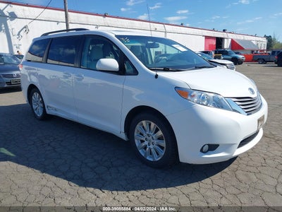 TOYOTA SIENNA 2014
