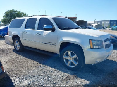 CHEVROLET SUBURBAN 1500 2011