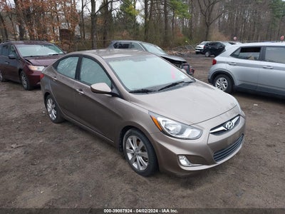 Hyundai Accent 2013