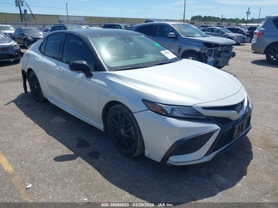 TOYOTA CAMRY 2021