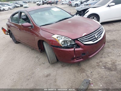 Nissan Altima 2011