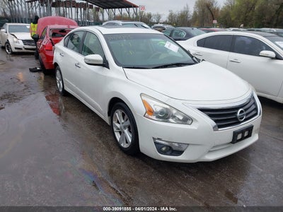 NISSAN ALTIMA 2015