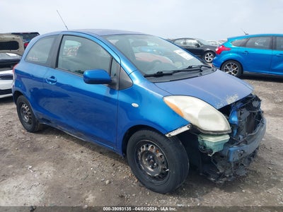 TOYOTA YARIS 2011