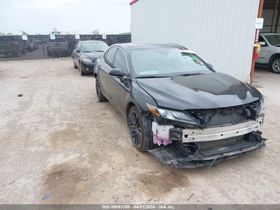 Toyota Camry 2021