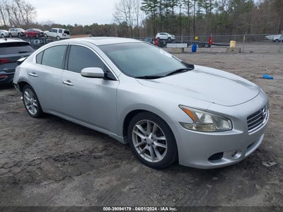 NISSAN MAXIMA 2011