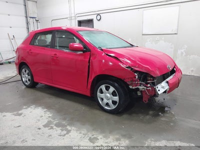 TOYOTA MATRIX 2010