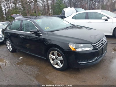 VOLKSWAGEN PASSAT 2012