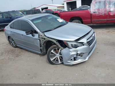 SUBARU LEGACY 2018