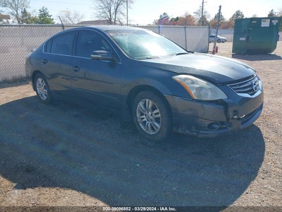 Nissan Altima 2011