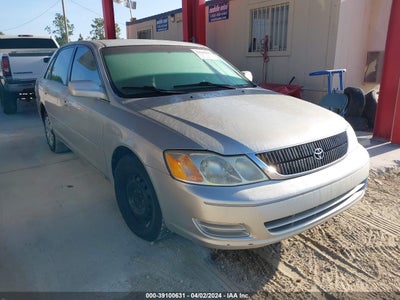 Toyota Avalon 2001