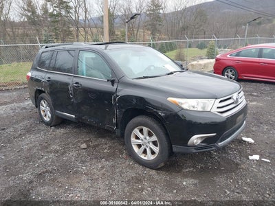 TOYOTA HIGHLANDER 2013
