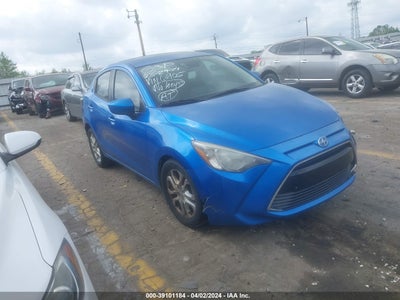 Scion Ia 2016