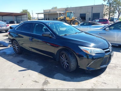 TOYOTA CAMRY 2017