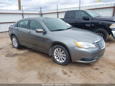 CHRYSLER 200 2011