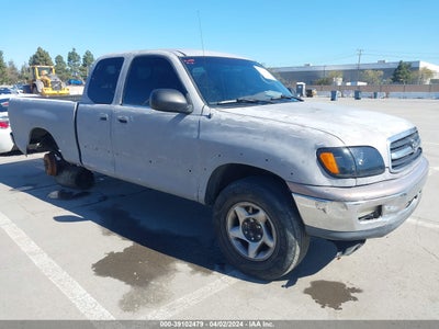 Toyota Tundra 2000