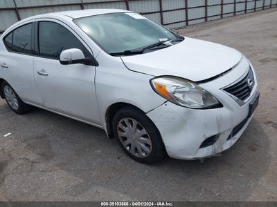 NISSAN VERSA 2014