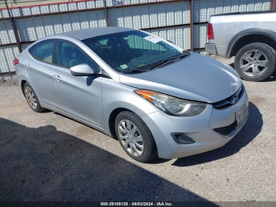 Hyundai Elantra 2012