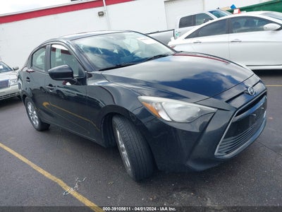 Scion Ia 2016