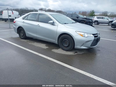 TOYOTA CAMRY 2016