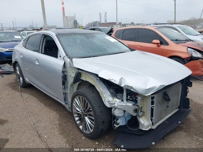 KIA CADENZA 2018