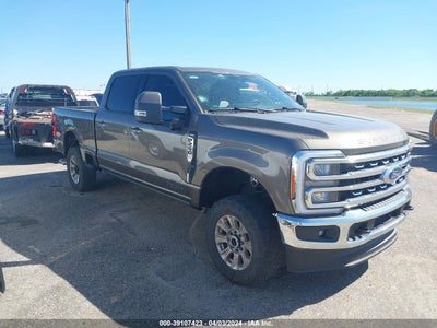 FORD F-250 2023