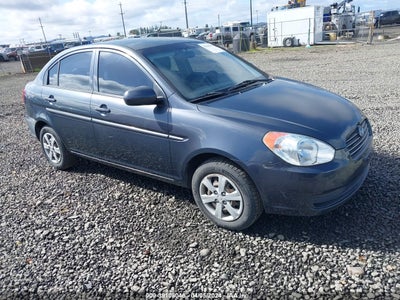 HYUNDAI ACCENT 2010