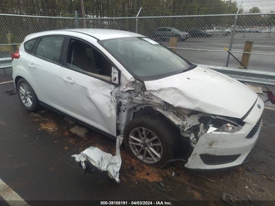 FORD FOCUS SE 2015