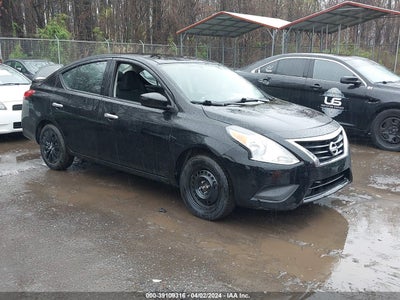 NISSAN VERSA 2019